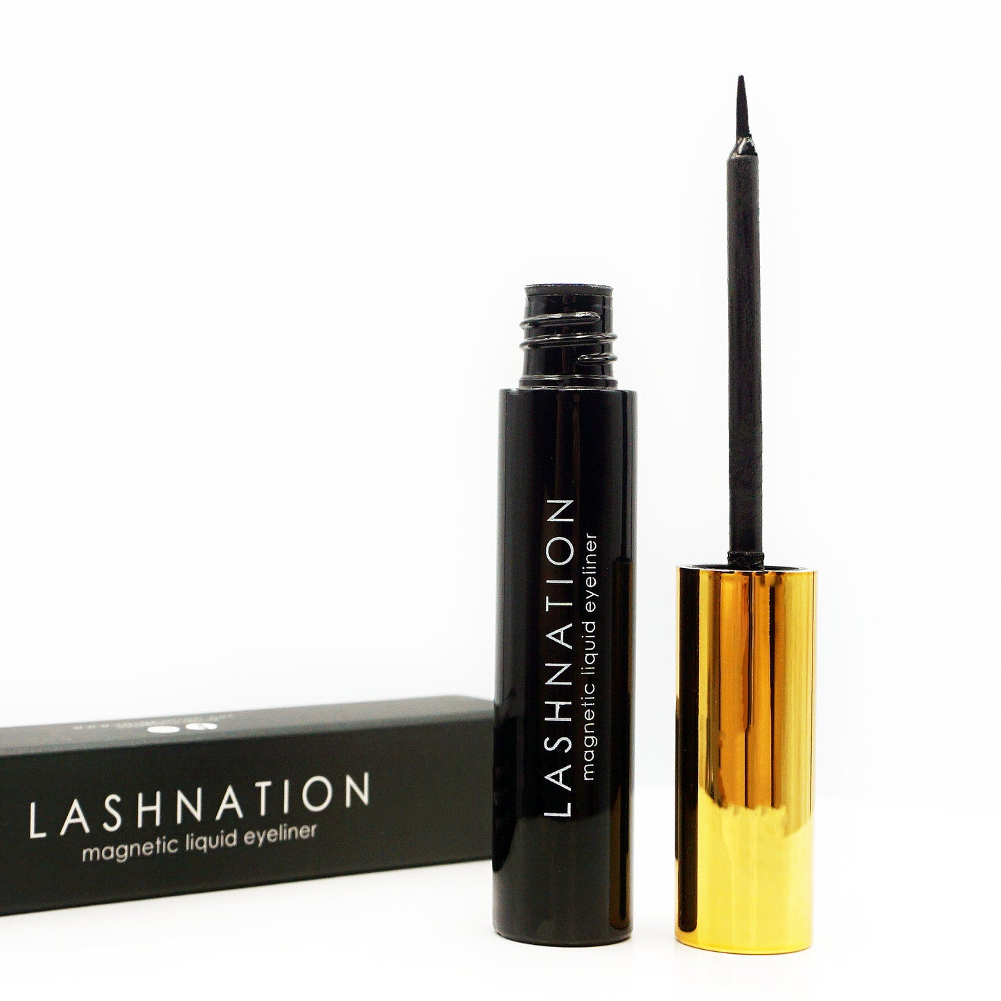 MAGNETIC LIQUID LINER - black